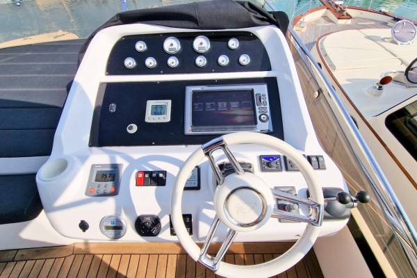 2010 Sunseeker Manhattan 52