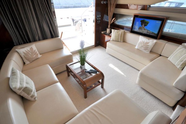 2009 Princess 58