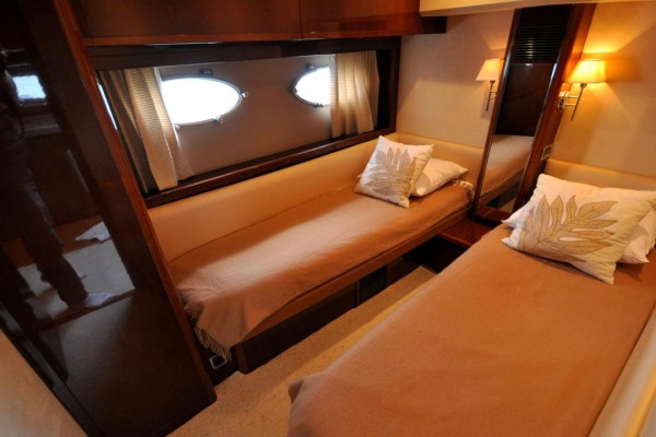 2009 Princess 58