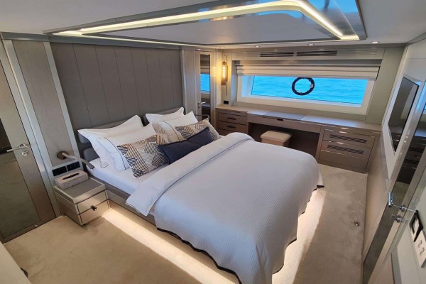 2023 Sirena 68