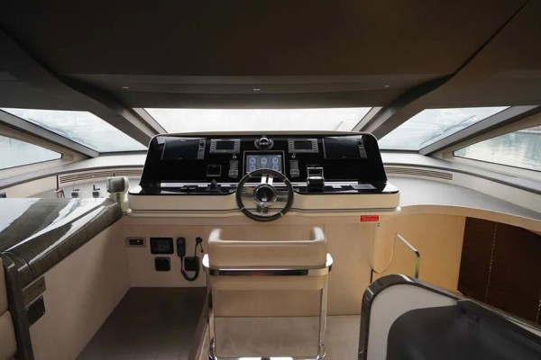 2018 Azimut Grande 30 Metri
