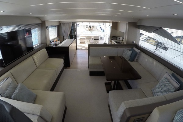 2017 Sunseeker Manhattan 66 HT