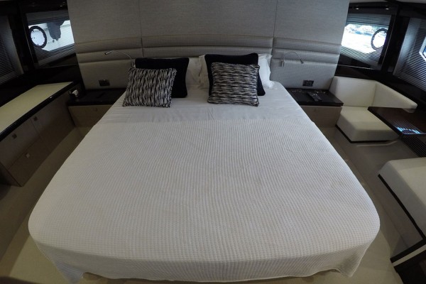 2017 Sunseeker Manhattan 66 HT