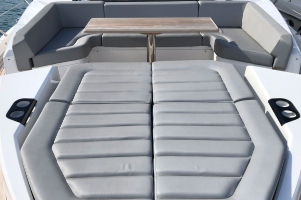 2017 Sunseeker Manhattan 66 HT