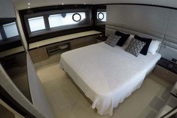 2017 Sunseeker Manhattan 66 HT