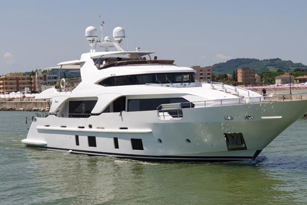 2013 Benetti 93 Delfino