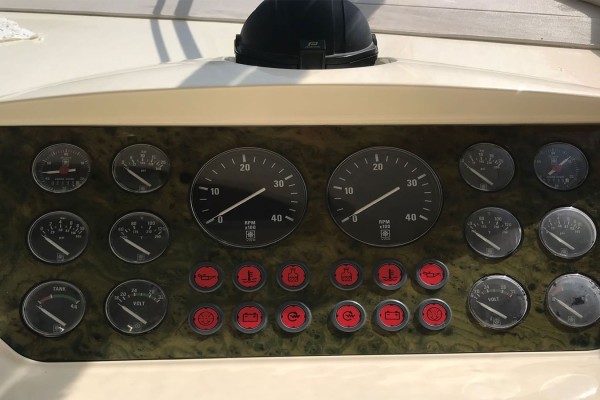1998 Princess 60 Flybridge