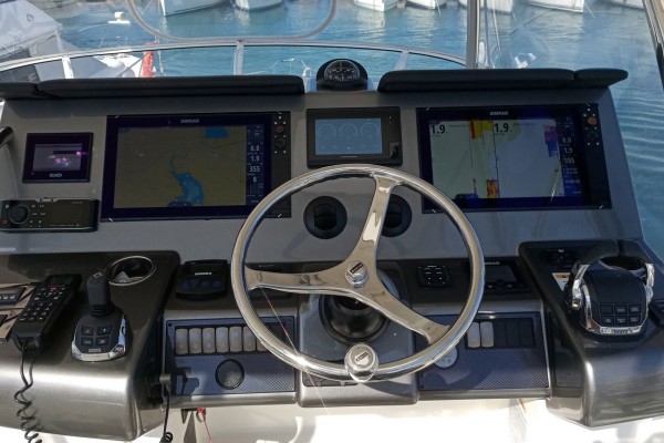 2018 Riviera 43 Open Flybridge
