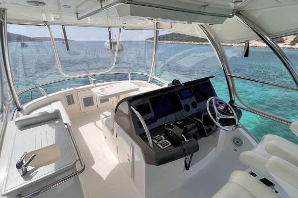 2018 Riviera 43 Open Flybridge