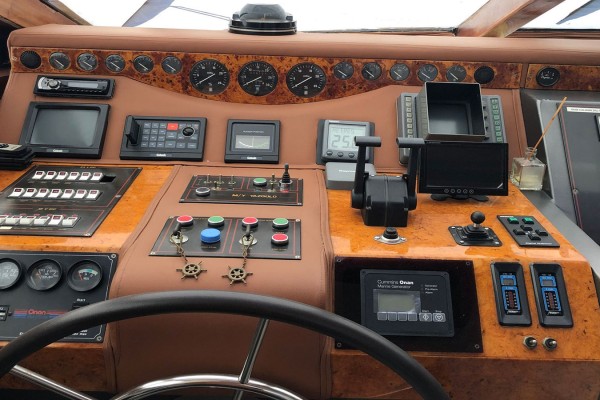 1994 Tuzla 26M Flybridge