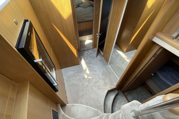 2009 Sunseeker Manhattan 52