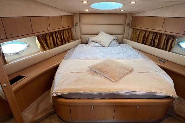 2009 Sunseeker Manhattan 52