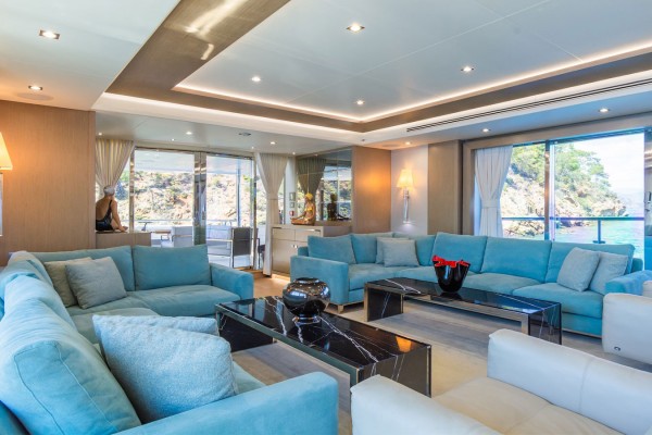 2017 Sunseeker 116 Sport Yacht