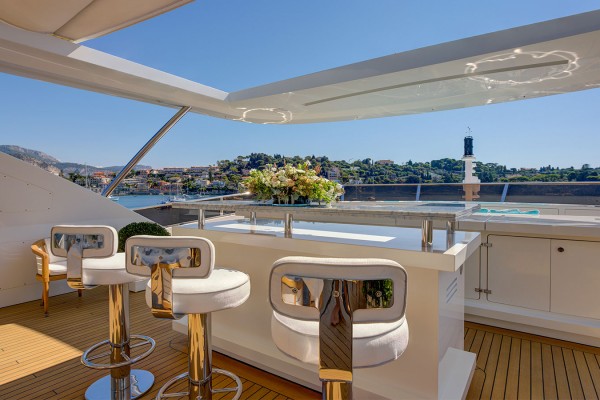 2014 Benetti Crystal 140