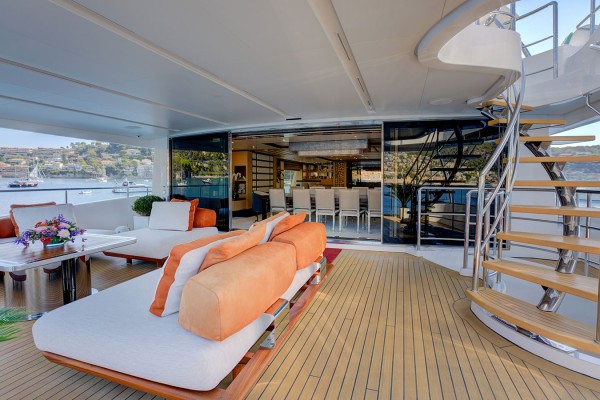 2014 Benetti Crystal 140