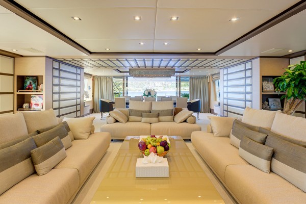 2014 Benetti Crystal 140