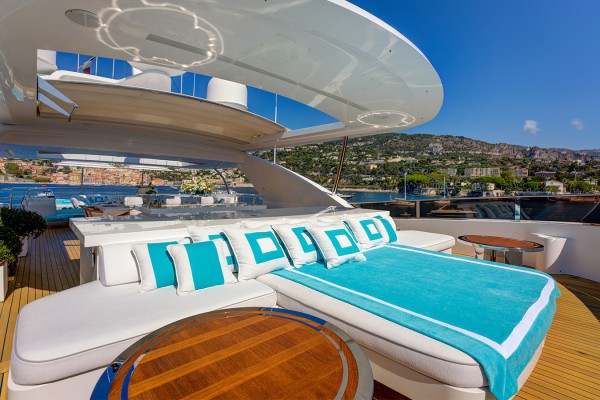 2014 Benetti Crystal 140