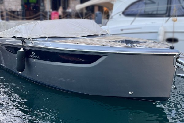 2020 Cranchi E26 Classic