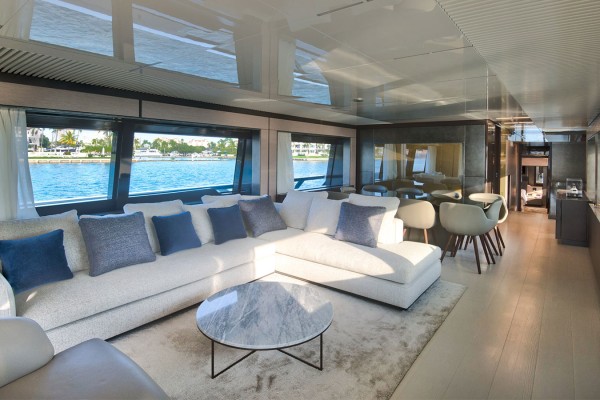 2019 Ferretti 920