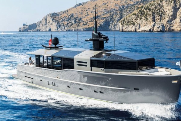 2015 Arcadia 85