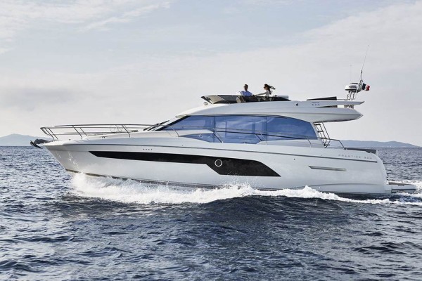 2019 Prestige 520