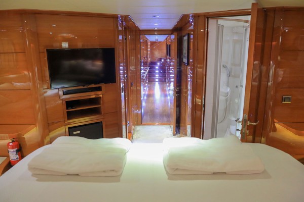 2013 Custom Motor Sailor 121