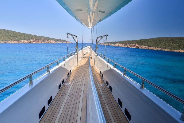 2013 Custom Motor Sailor 121