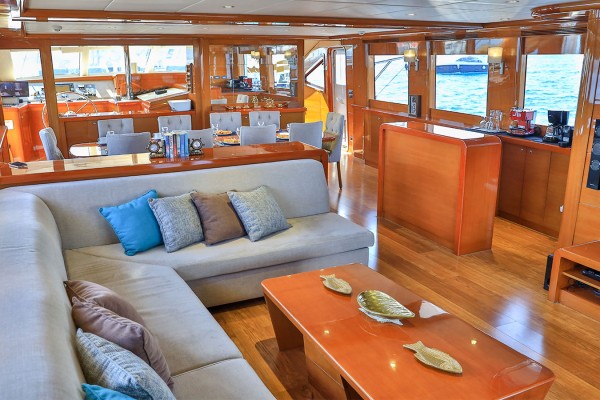 2013 Custom Motor Sailor 121