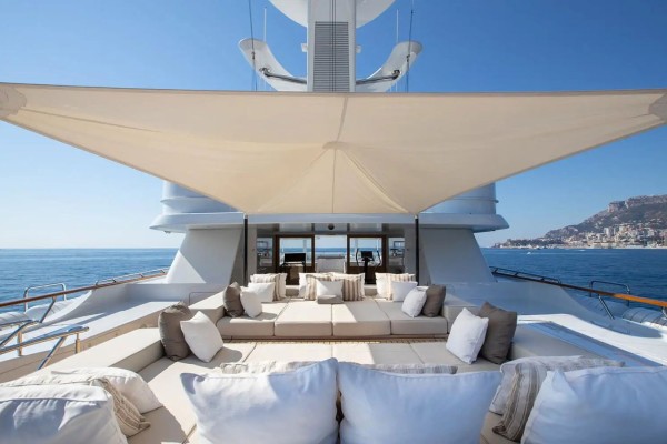 2012 Feadship 225