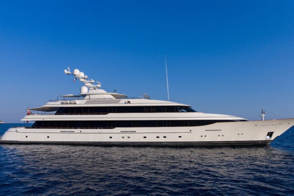 2012 Feadship 225
