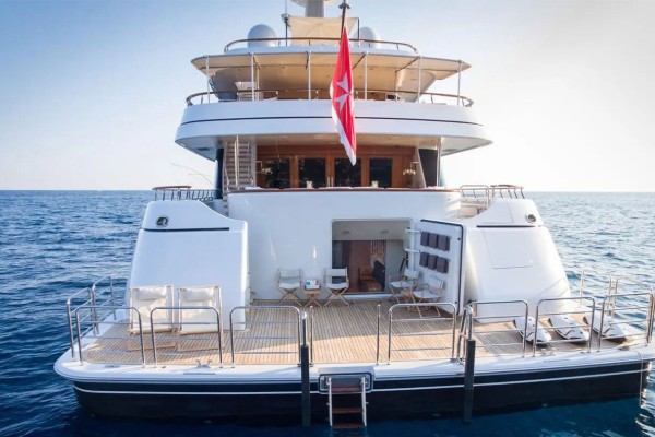 2012 Feadship 225