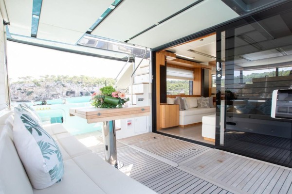 2016 Absolute Navetta 58
