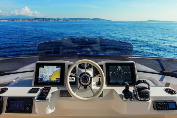 2016 Absolute Navetta 58