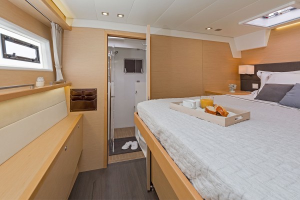 2014 Lagoon 560 S2