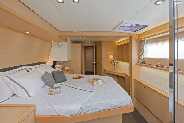 2014 Lagoon 560 S2