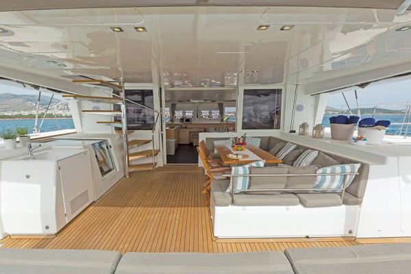 2014 Lagoon 560 S2