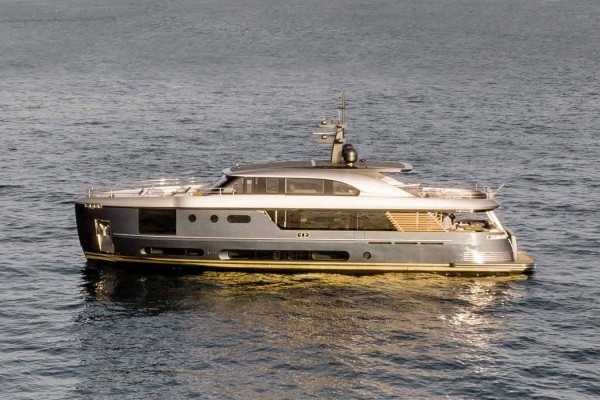2023 Azimut Magellano 30M