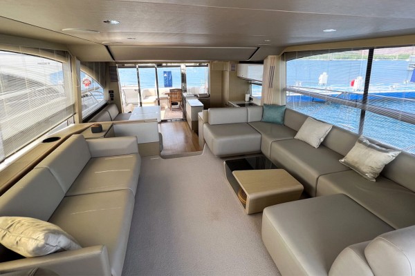 2019 Princess F62