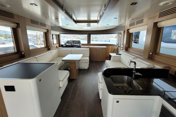 2022 Sirena 58