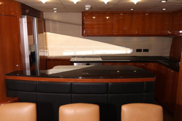 2006 Sunseeker 82 Yacht