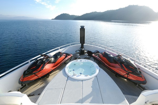 2012 Arcadia 115