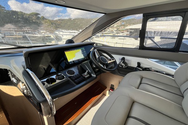 2021 Princess F50