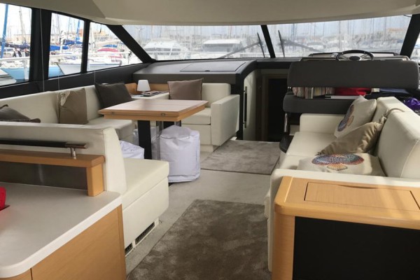 2013 Prestige 500 Fly