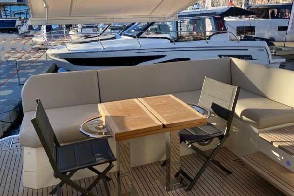 2013 Prestige 500 Fly