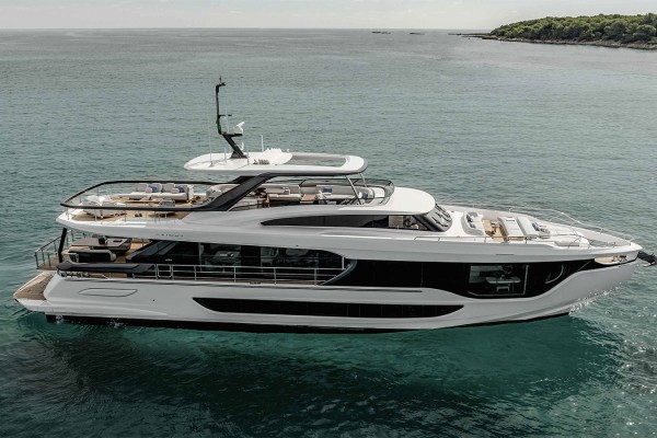 2023 Azimut Grande 26M