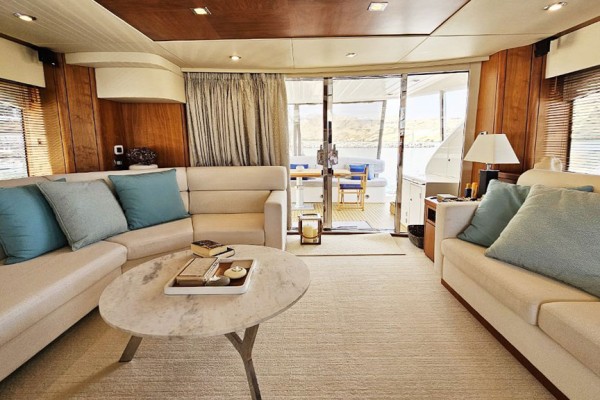 2009 Sunseeker Manhattan 70