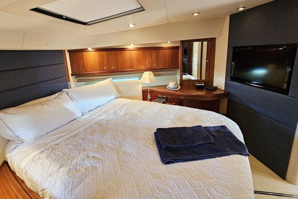 2009 Sunseeker Manhattan 70
