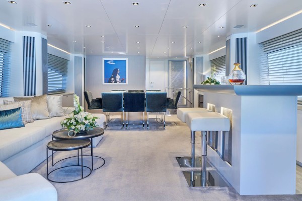 2004 Sunseeker 94 Yacht