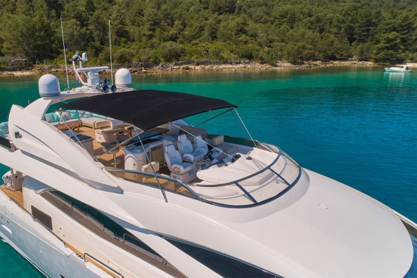 2004 Sunseeker 94 Yacht