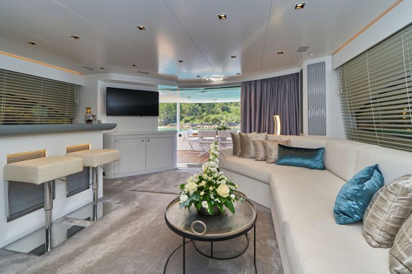 2004 Sunseeker 94 Yacht